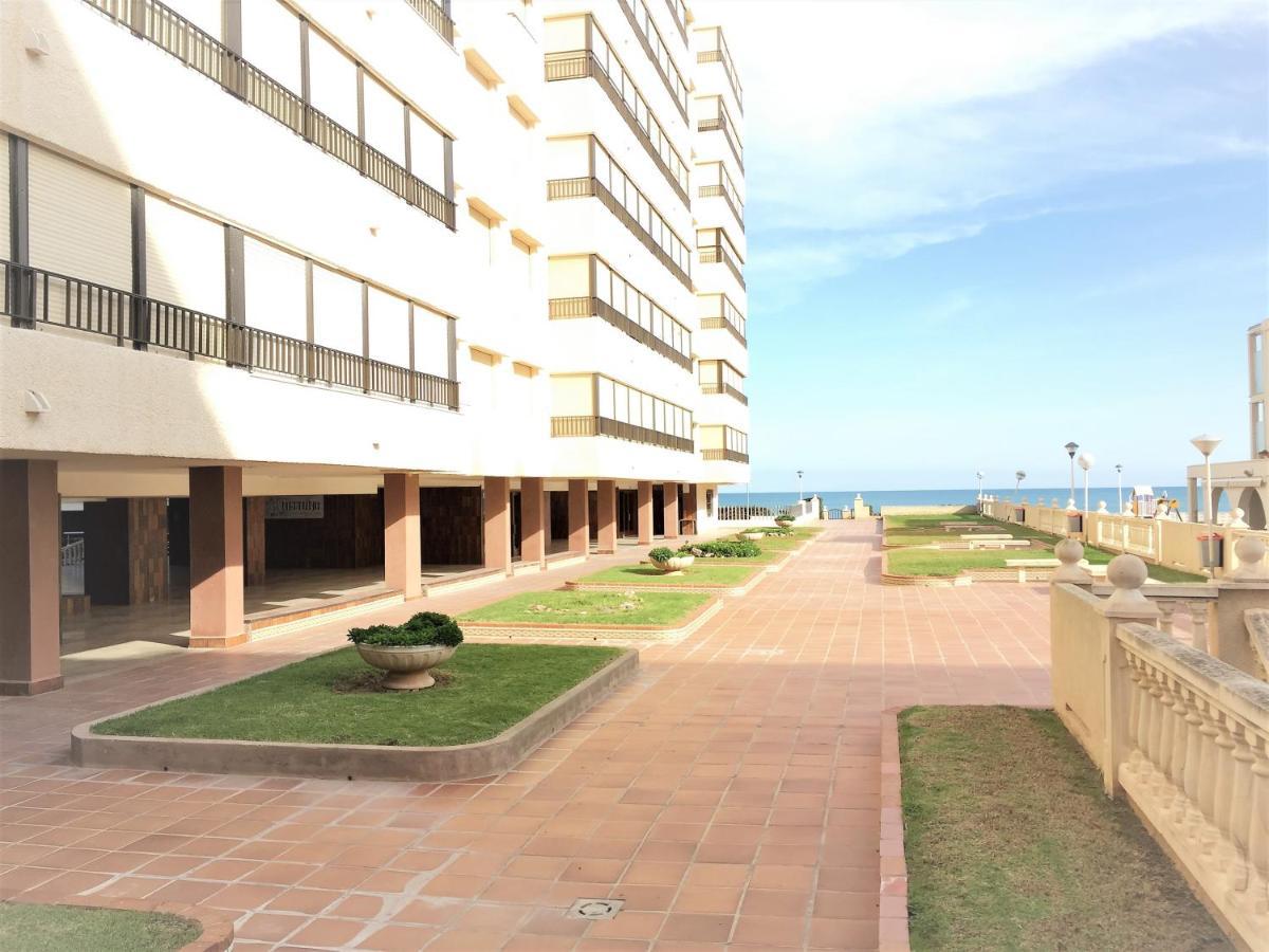 Cozy Apartment In A Beachfront Complex Mareny Blau Zewnętrze zdjęcie